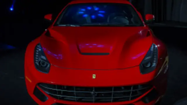 रफेल के जखीरे में एक फेरारी भी थी.