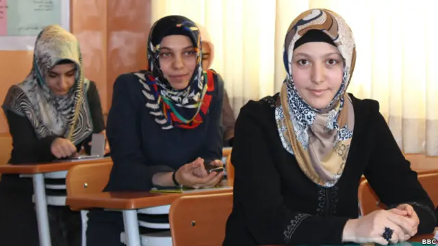 در ده سال گذشته، این نخستین بار است که گروهی از دانشجویان خارجی برای تحصیلات عالی به افغانستان میآیند.