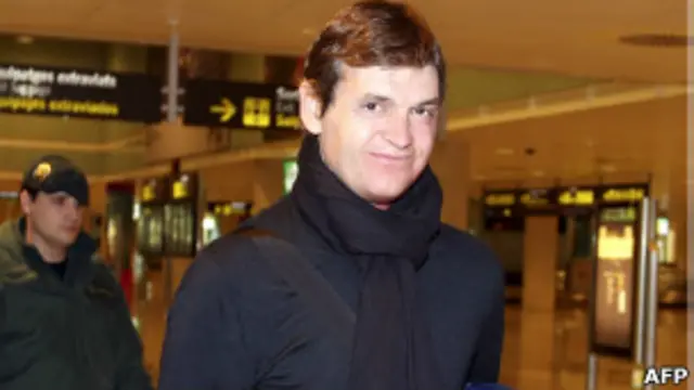 تلقى فيلانوفا العلاج في نيويورك على مدار عشرة أسابيع. 