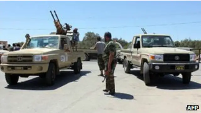 جرى إيقاف المختطفين عند إحدى نقاط التفتيش.