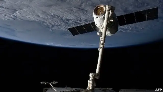 کپسول دراگون در اولین ماموریت