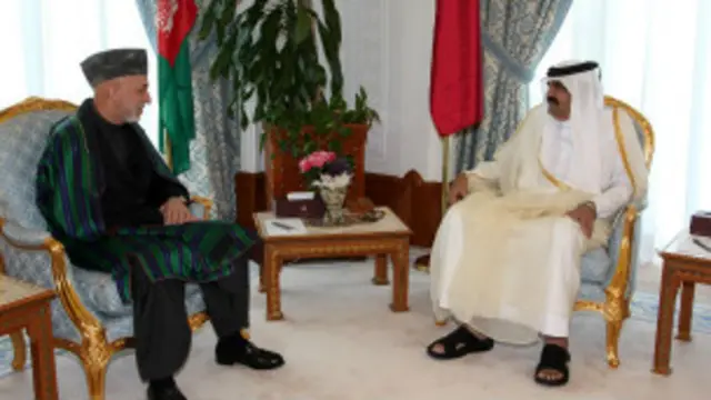 گفتگوها در مورد روند صلح دولت افغانستان، بخشی از هدف حامد کرزی در سفر به دوحه است (عکس از آرشیف)