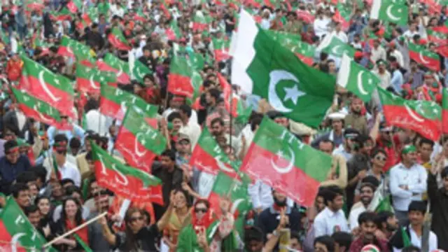 لاہور میں تحریک انصاف کا جلسہ