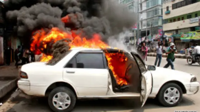 বাংলাদেশে জামায়াতের হরতালে বিক্ষিপ্ত সহিংসতা