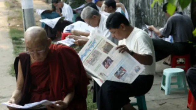 Daily Newspapers in Burma