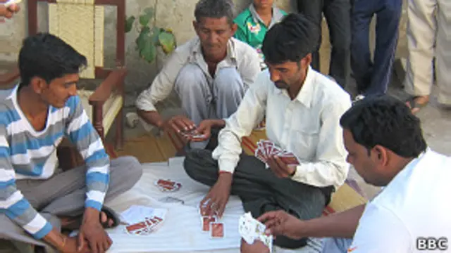 भिवानी में विजेंद्र के गांव कालूवास में इस खबर के बाद निराशा का माहौल है