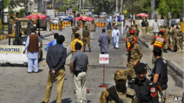 На улицах Пешавара