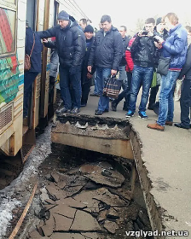 Обвал платформи