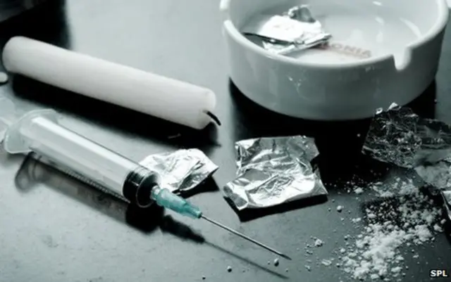 دی استیل مرفین (هروئین) برای کاهش درد بیماران لاعلاج استفاده می‌شود