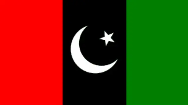  اٹھارہویں آئینی ترمیم میں بھی وفاداری تبدیل کرنے والے رکن اسمبلی کو نا اہل قرار دینے کا قانون منظور ہوچکا ہے