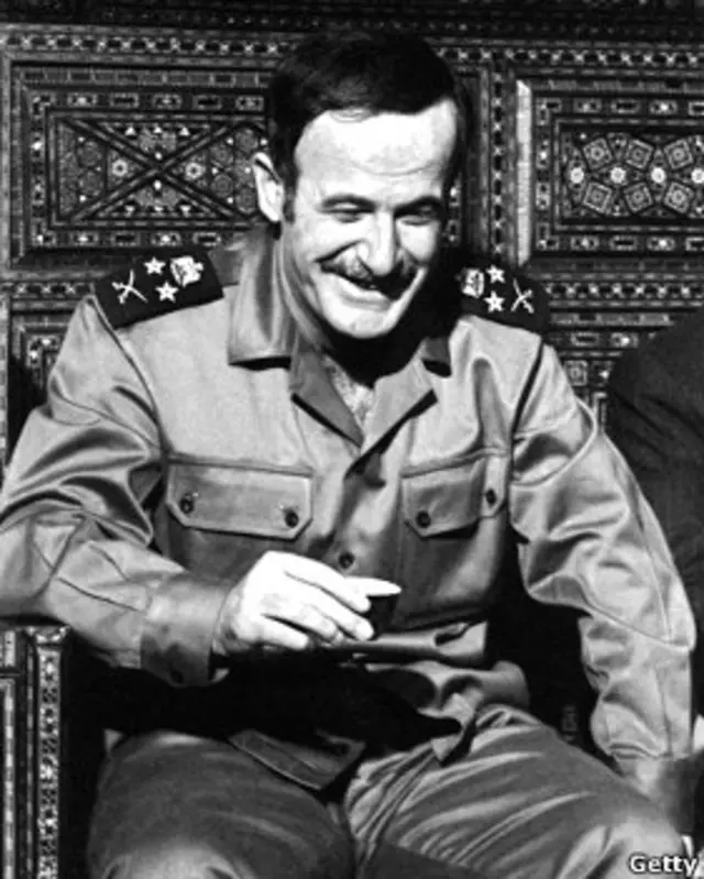 حافظ اسد کمی از سیاست‌های حمایتی کاست