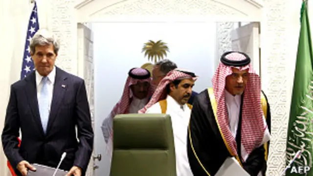 عربستان سعودی و ایالات متحده از جدی‌ترین حامیان مخالفان مسلح بشار اسد هستند