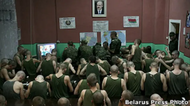 "Пресс-фото Беларуси 2011", фото Сергея Гудилина