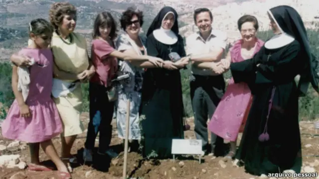 Encontro de sobreviventes do Holocausto com freiras que os protegeram
