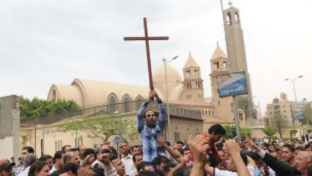 Насронийларга қарши ҳужумлар оз бўлса ҳам рўй бериб туради