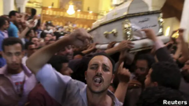 Похороны в Каире