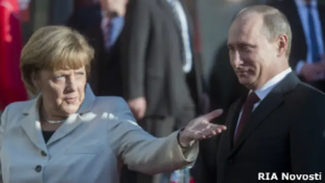 Многие эксперты объясняют ужесточение позиции Берлина в отношении Москвы снижением энергетической зависимости от России