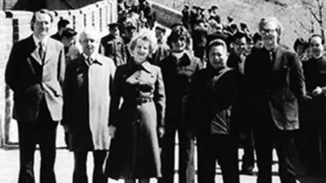 Margaret Thatcher thăm Vạn lý Trường thành