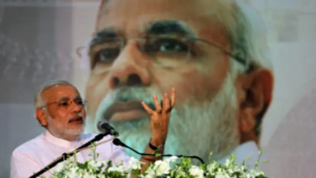 नरेंद्र मोदी