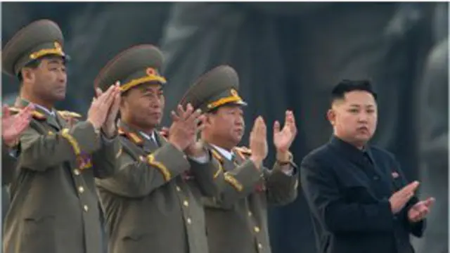 له دې مخکې شمالي کوریا په خپل هېواد کې بهرنیو دیپلوماتانو ته خبرداری ورکړی و.