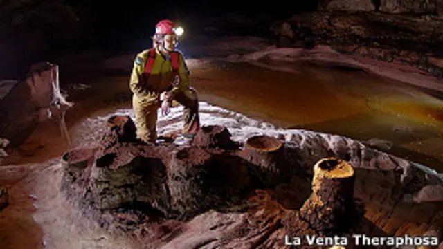 Cueva cuarcita Auyantepuy