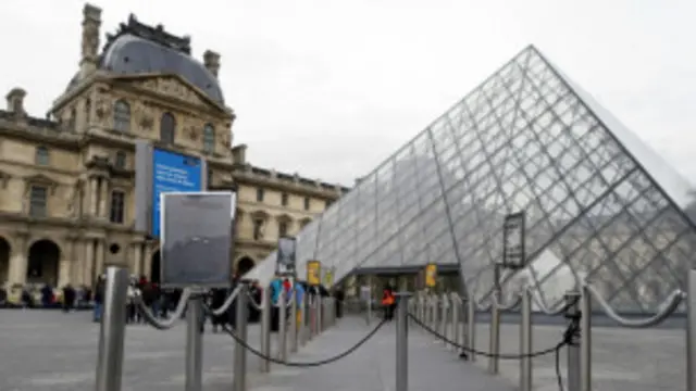 الموظفون يقولون إنهم يخافون على أنفسهم