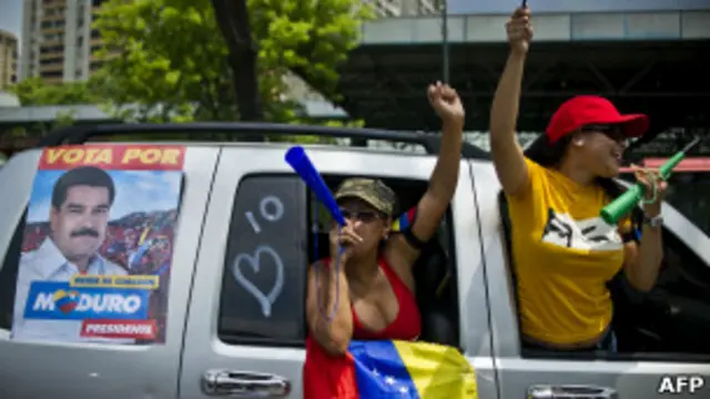 Campanha pró-Maduro na Venezuela (AFP)