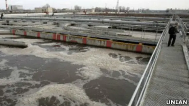 В КГГА говорят, что угрозы подтопления прилегающих к станции территорий нет