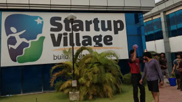 'स्टार्टअप विलेज' 