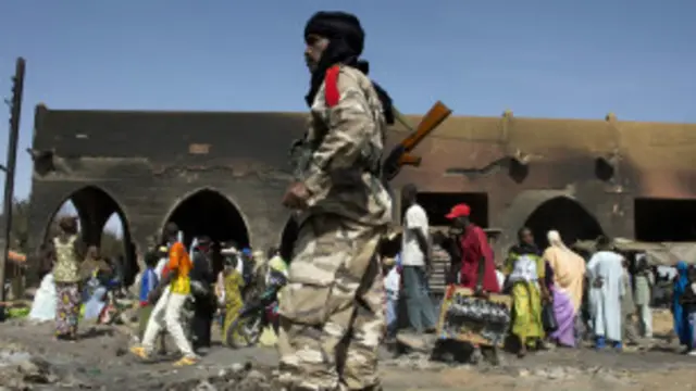 الطوارق يقولون إنهم مستهدفون في مالي