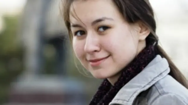 Австралия Миллий Университети Араб ва Исломий Тадқиқотлар Маркази докторантураси талабаси Аминат Чокобаева миллий муносабатлар юзасидан Қирғизистонда олиб борилаётган сиёсатни тадқиқ этмоқда