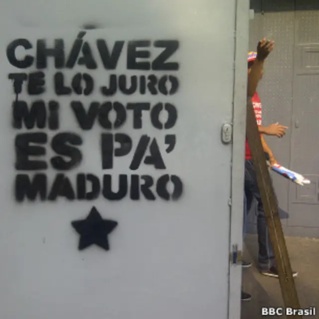 Cartaz pró-Maduro