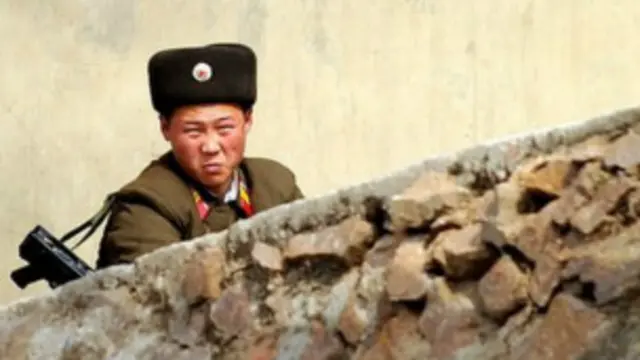 उत्तर कोरियाई सैनिक