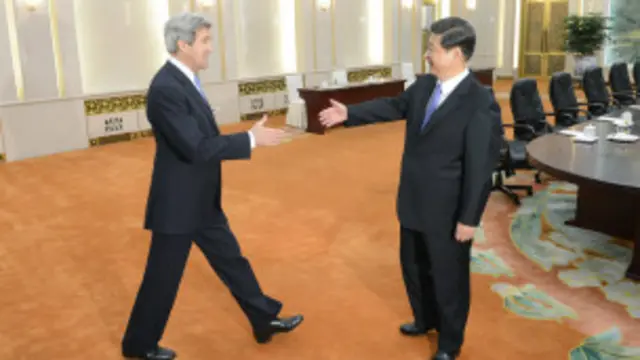 အမေရိကန် နိုင်ငံခြားရေး ဝန်ကြီး ဂျွန်ကယ်ရီ တရုတ် ခေါင်းဆောင်တွေနဲ့ တွေ့ဆုံ ဆွေးနွေးခဲ့