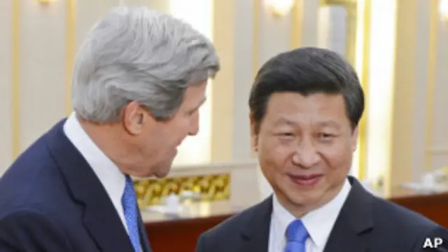 Госсекретарь США Джон Керрри и президент Китая Си Цзинпинь