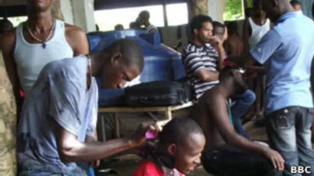 Imigrantes haitianos no Acre (BBC/Fabio Pontes)