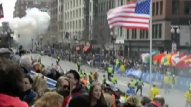 بوسټن کې د چاودنې شاوخوا سیمه امنیتي ځواکونو کلابنده کړې ده.