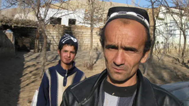 Чегарага яқин яшовчи бу ўзбек хонадони Ўзбекистон қўйган мина портлашида оила бекасини йўқотган