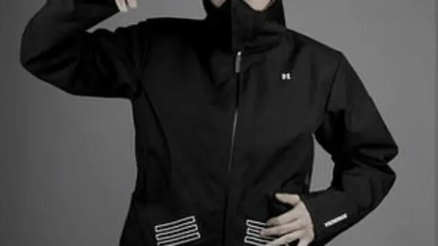 मचीना ऐसी जैकेट बना रही हैं जिससे संगीत पैदा किया जा सके