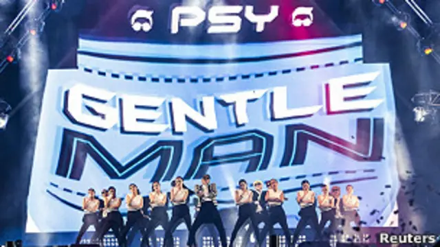 Psy en concierto en Seúl