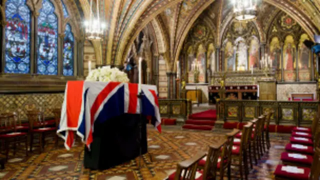 Tang lễ bà Thatcher được cử hành trang trọng theo nghi thức quân sự