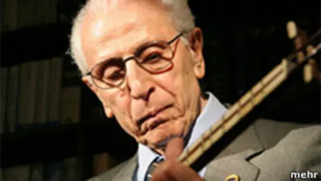 چهل و چهار سال پیش داریوش صفوت مرکز حفظ و اشاعه موسیقی ملی را پایه گذارد