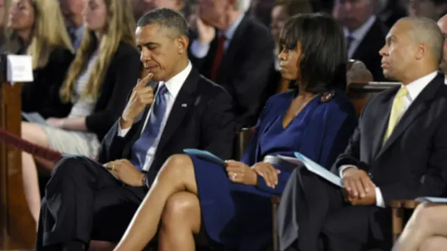 Presiden Barack Obama, Michelle Obama serta Gubernur Massachusetts Deval Patick di Katedral Boston.