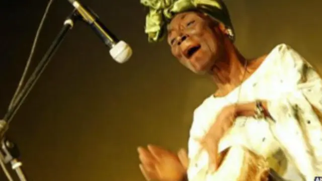 فاطمة بنت بركة