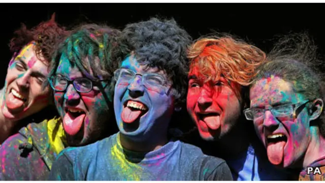 Язики в кольорі