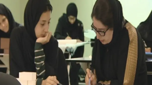 "يجب إعادة النظر في المناهج وعدم التردد في الاستغناء عن التخصصات التي لا يحتاجها سوق العمل" الأميرة مشاعل