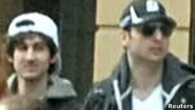 Фото подозреваемых в бостонских взрывах