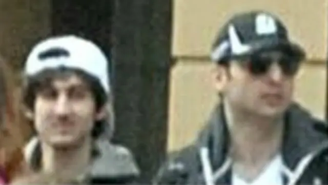 صورة للشقيقين