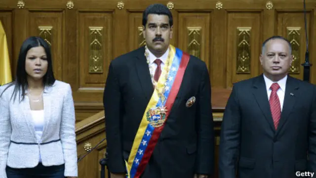 نیکلاس مادورو