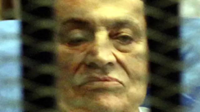 الرئيس المصري السابق حسني مبارك